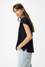 Cargar imagen en el visor de la galería, CAMISETA HILLARY AZUL