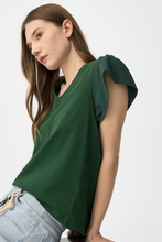 Cargar imagen en el visor de la galería, CAMISETA KIRA VERDE