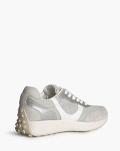 Cargar imagen en el visor de la galería, ZAPATILLAS PLATA