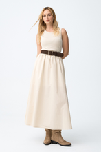 Cargar imagen en el visor de la galería, VESTIDO FIJI BEIGE