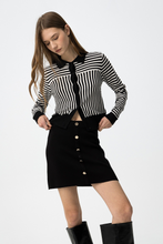 Cargar imagen en el visor de la galería, FALDA HALLOW NEGRA