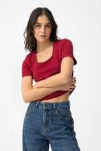 Cargar imagen en el visor de la galería, CAMISETA GEMIÑI ROJO