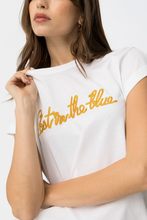 Cargar imagen en el visor de la galería, CAMISETA HILLARY