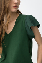 Cargar imagen en el visor de la galería, CAMISETA KIRA VERDE