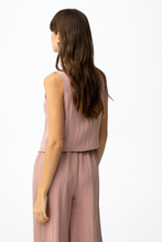 Cargar imagen en el visor de la galería, CHALECO AUGUSTA ROSA