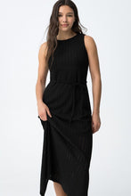 Cargar imagen en el visor de la galería, VESTIDO VITORIA NEGRO
