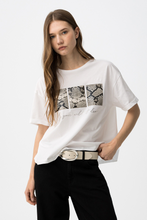Cargar imagen en el visor de la galería, CAMISETA VENY