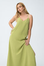 Cargar imagen en el visor de la galería, VESTIDO BESTIE MANZANA