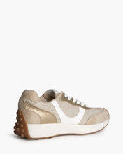 Cargar imagen en el visor de la galería, ZAPATILLAS ORO