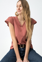 Cargar imagen en el visor de la galería, CAMISETA GRACIOSA