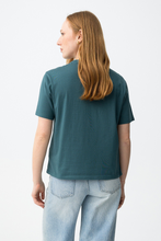 Cargar imagen en el visor de la galería, CAMISETA SKITTY
