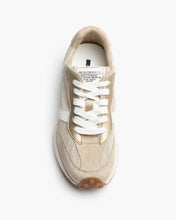 Cargar imagen en el visor de la galería, ZAPATILLAS ORO