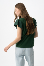 Cargar imagen en el visor de la galería, CAMISETA KIRA VERDE