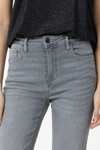 Cargar imagen en el visor de la galería, JEANS MEGAN GRIS