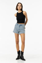 Cargar imagen en el visor de la galería, SHORT BABSY BRILLANTE