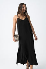 Cargar imagen en el visor de la galería, VESTIDO BESTIE NEGRO