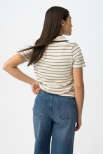 Cargar imagen en el visor de la galería, CAMISETA BURANI