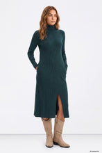 Cargar imagen en el visor de la galería, VESTIDO CHRISTINA VERDE