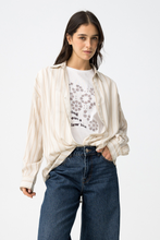 Cargar imagen en el visor de la galería, CAMISETA UMEL BLANCA