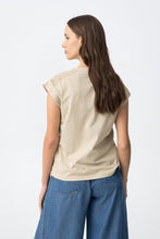 Cargar imagen en el visor de la galería, CAMISETA HORSEA