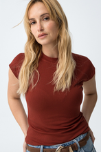 Cargar imagen en el visor de la galería, TOP FERN CALDERA