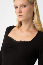 Cargar imagen en el visor de la galería, CAMISETA PALMA NEGRA