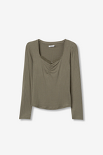 Cargar imagen en el visor de la galería, CAMISETA PALMA VERDE