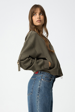 Cargar imagen en el visor de la galería, CHAQUETA LAUREN VERDE