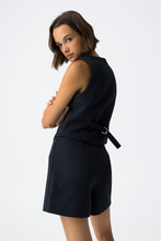 Cargar imagen en el visor de la galería, CHALECO MANA