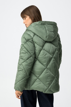 Cargar imagen en el visor de la galería, ANORAK SANTANA