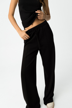 Cargar imagen en el visor de la galería, PANTALÓN VALENTINA