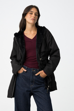Cargar imagen en el visor de la galería, CHAQUETA ROCKY NEGRO