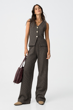 Cargar imagen en el visor de la galería, PANTALÓN KENDAL CHOCOLATE