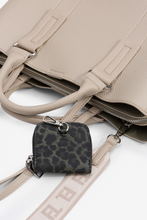 Cargar imagen en el visor de la galería, BOLSO COURTNEY