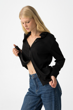 Cargar imagen en el visor de la galería, CAMISA SARAN NEGRO