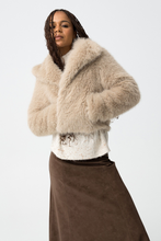 Cargar imagen en el visor de la galería, CHAQUETA THRETHA