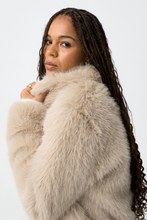 Cargar imagen en el visor de la galería, CHAQUETA THRETHA