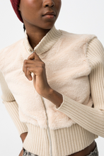 Cargar imagen en el visor de la galería, CHAQUETA ACNÉ