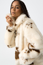 Cargar imagen en el visor de la galería, ABRIGO MAIA