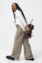 Cargar imagen en el visor de la galería, PANTALONES XANDRE