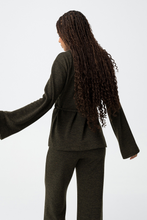 Cargar imagen en el visor de la galería, JERSEY ARIA