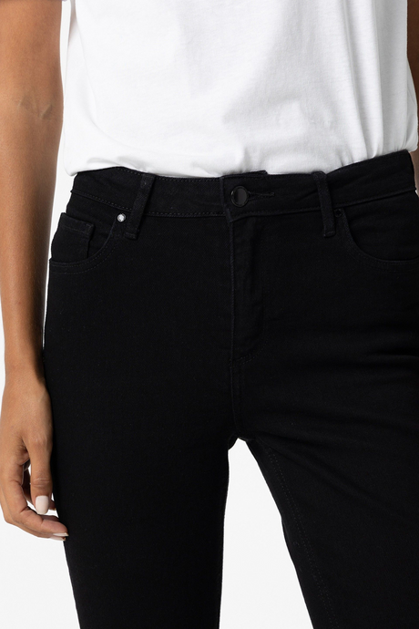 JEANS MEGAN 57 NEGRO