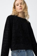 Cargar imagen en el visor de la galería, JERSEY DEMETER NEGRO