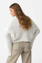 Cargar imagen en el visor de la galería, JERSEY VAIANA BLANCO