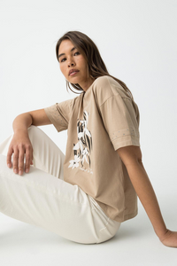 CAMISETA JUNGLE BEIGE