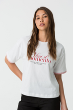 Cargar imagen en el visor de la galería, CAMISETA DOLCE BLANCO