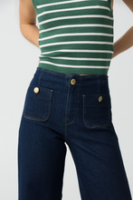 Cargar imagen en el visor de la galería, JEANS SARAH OSCURO