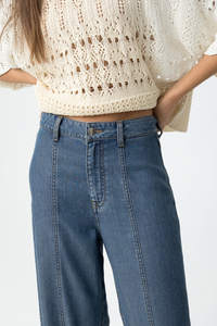 JEANS DELILAH