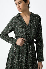 Cargar imagen en el visor de la galería, VESTIDO LEOPARD VERDE