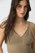 Cargar imagen en el visor de la galería, TOP PAROS BEIGE
